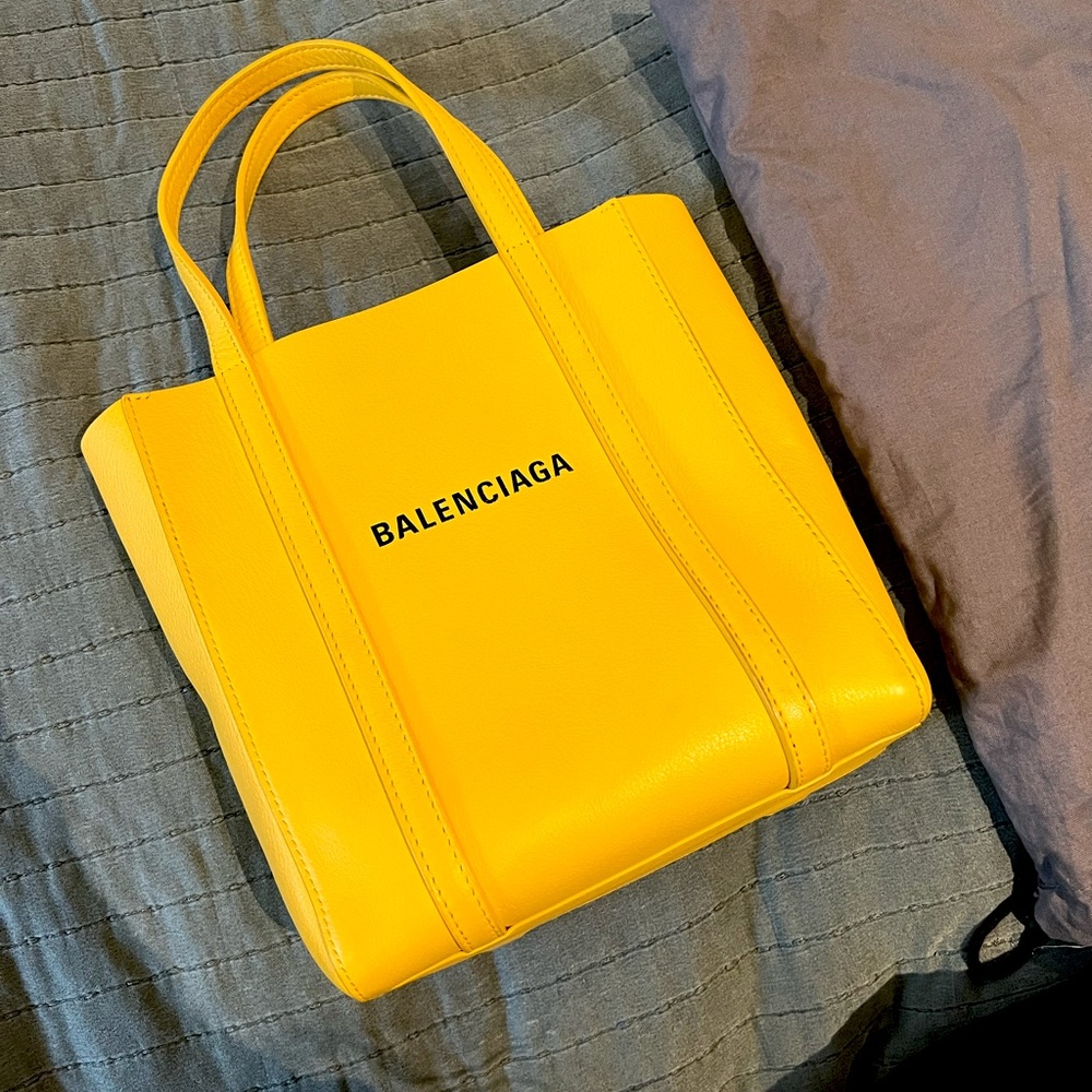 Balenciaga Everyday XS Tote Yellow